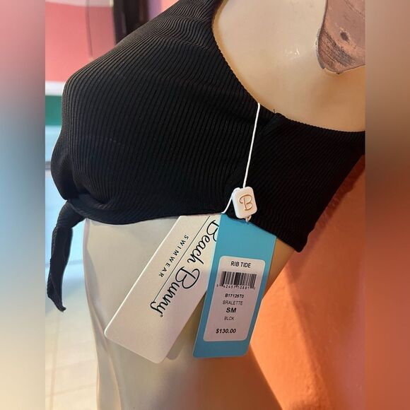 BEACH BUNNY BRALETTE. - Picture 6 of 6